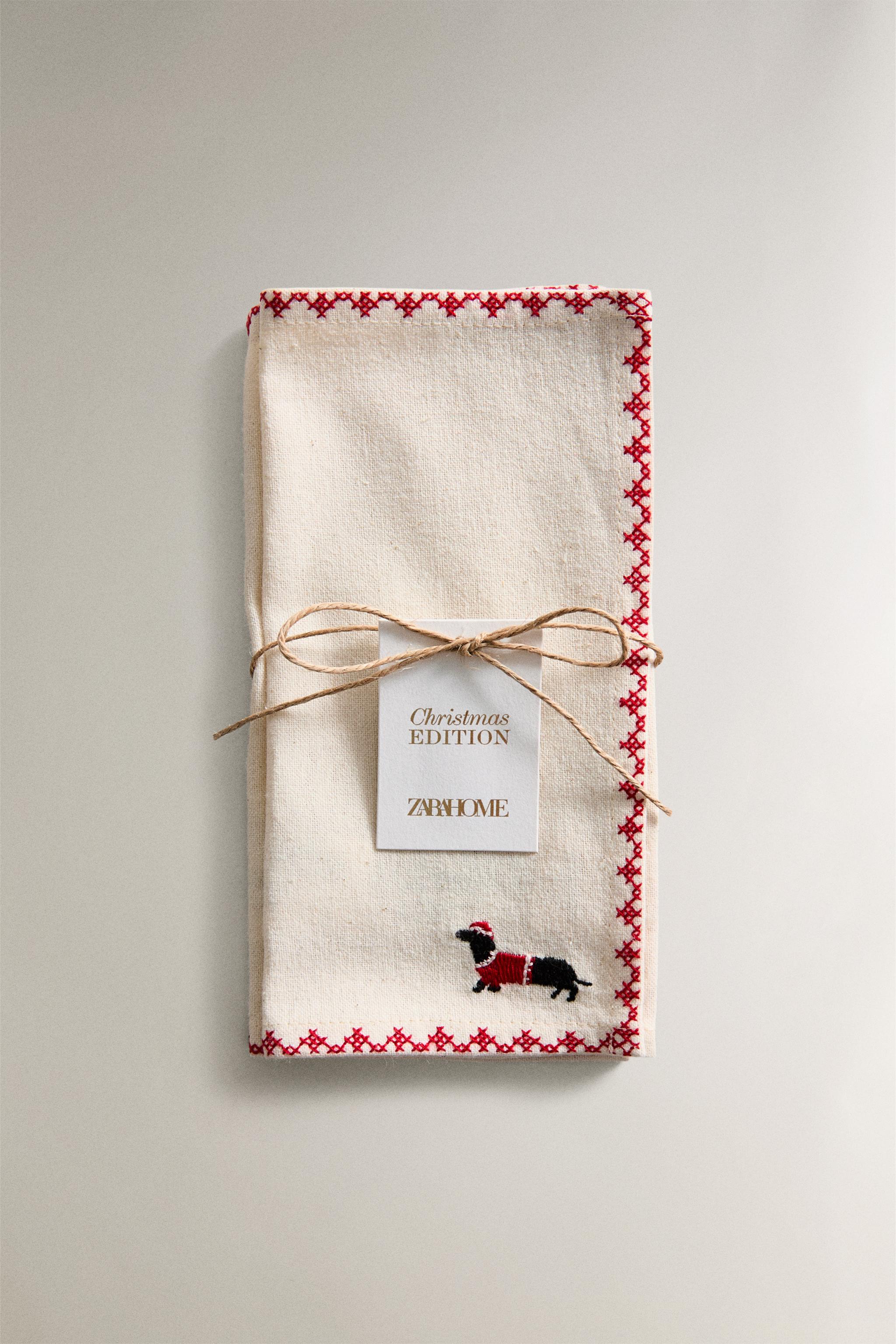 SET OF EMBROIDERED COTTON CHRISTMAS NAPKINS (SET OF 4)